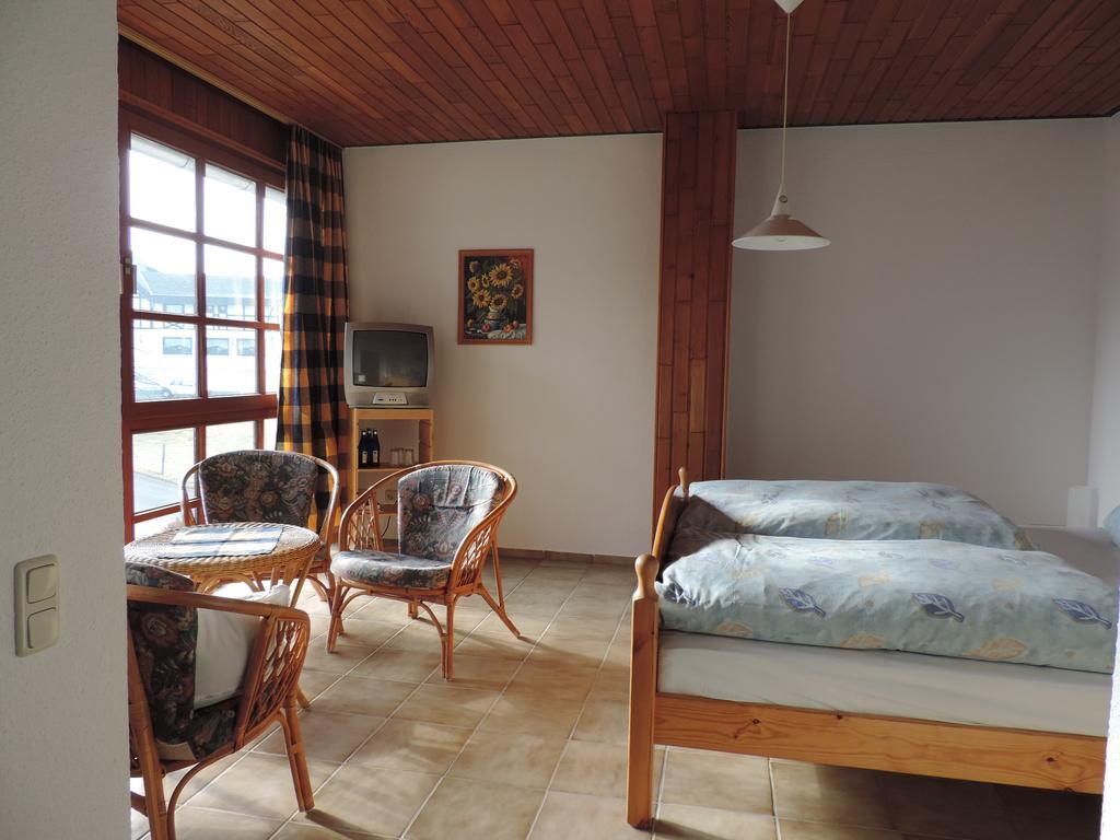 Gasthaus Weber Wiesemscheid Номер фото